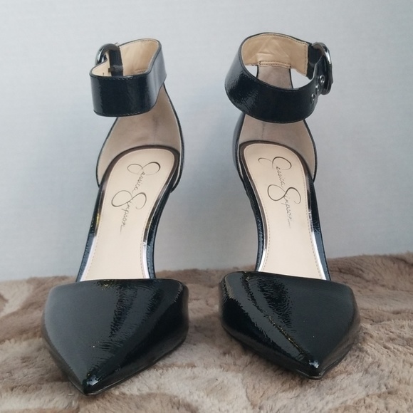 Jessica Simpson Shoes - 🆕️Jessica Simpson Waldin - Heel Pump - US size 10